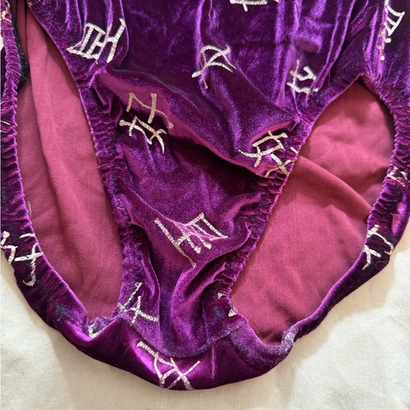 purple velour gymnastics leotard - Picture 7 of 9